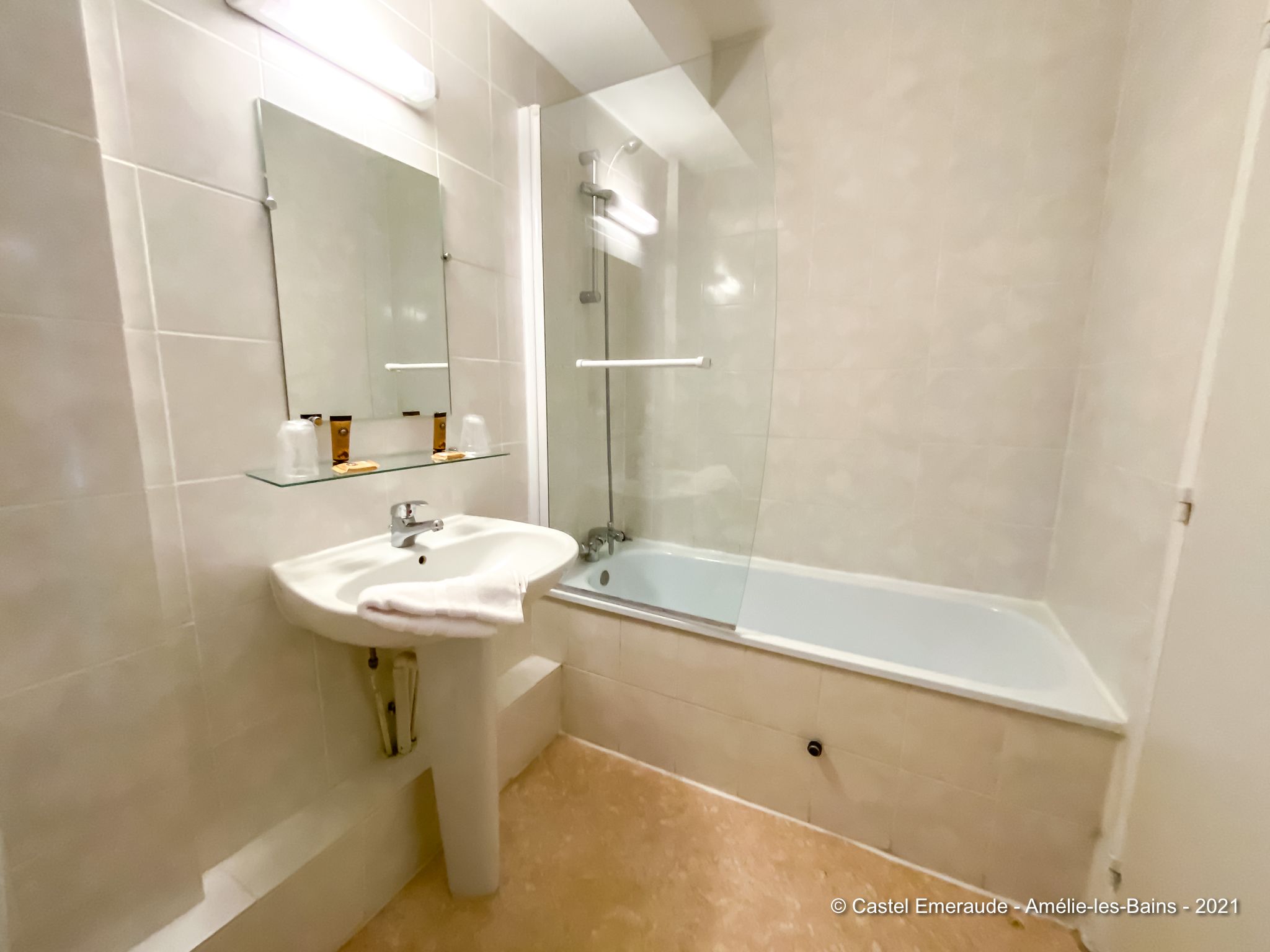 Chambre 01