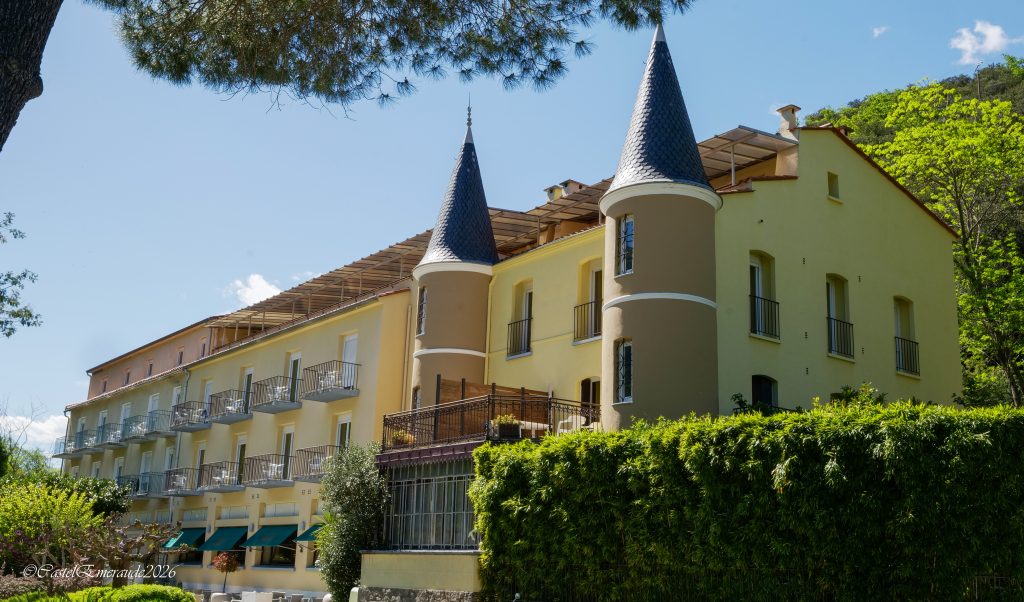 Castel Exterieur 2026