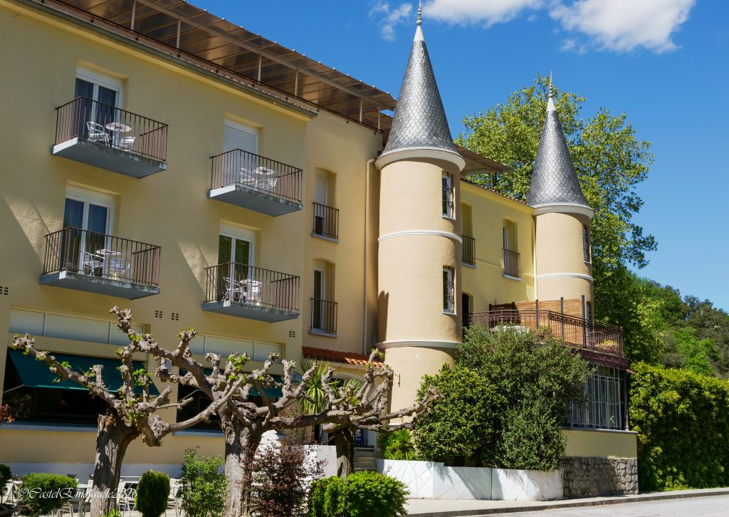 Castel Exterieur 2026